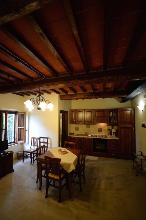 Hostal La Spiga D'Oro Pozzo  Exterior foto